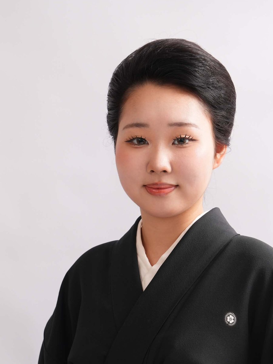Marin Wakayagi, Nihon Buyo — Assistant to the Director